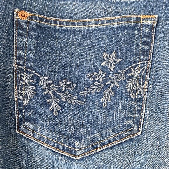 Eddie Bauer Blue Bootcut Jean Floral Embroidered Pockets 34 W Boho Western - Picture 3 of 12